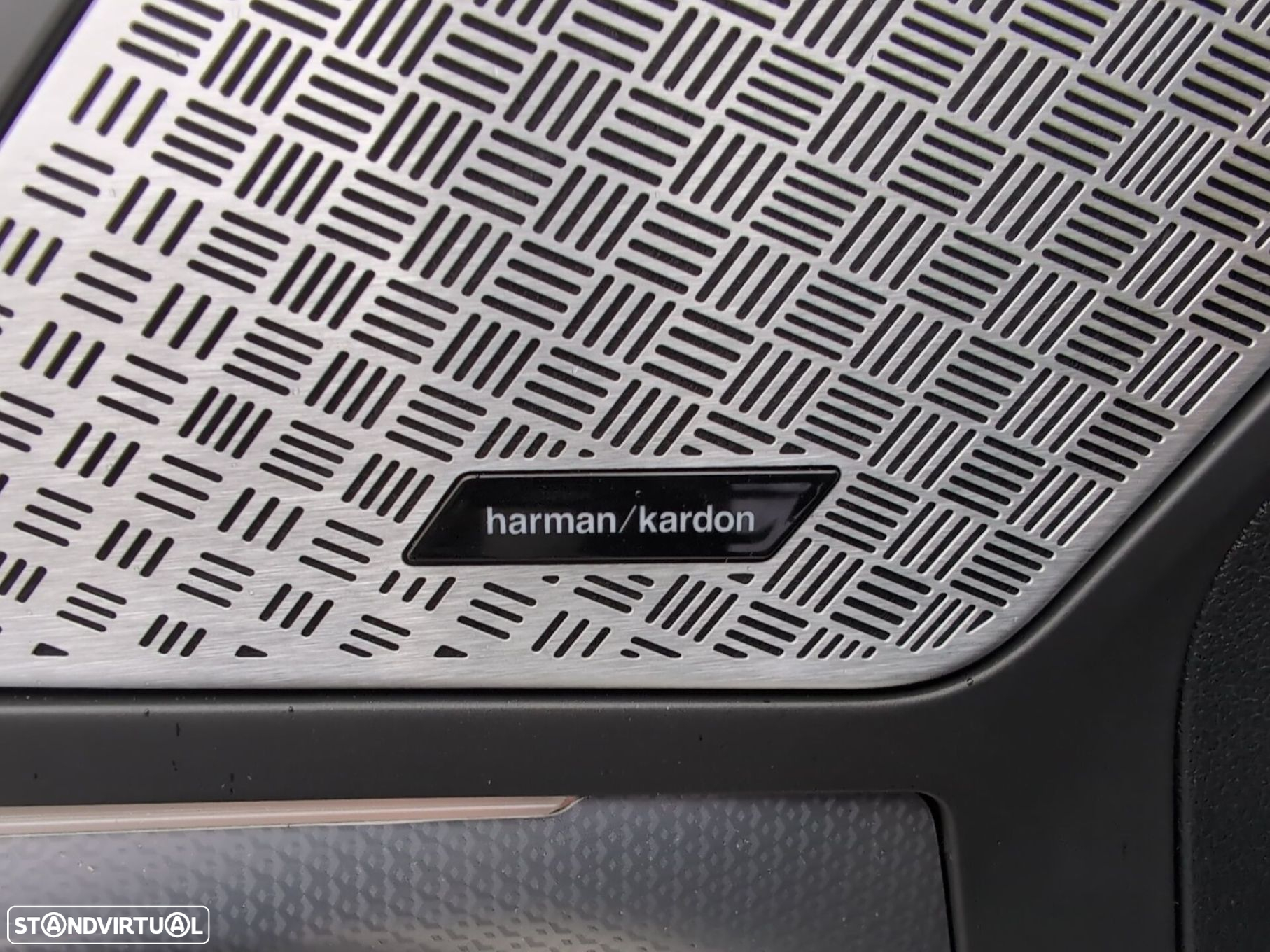 BMW X2 18 d sDrive Auto Pack M - 15