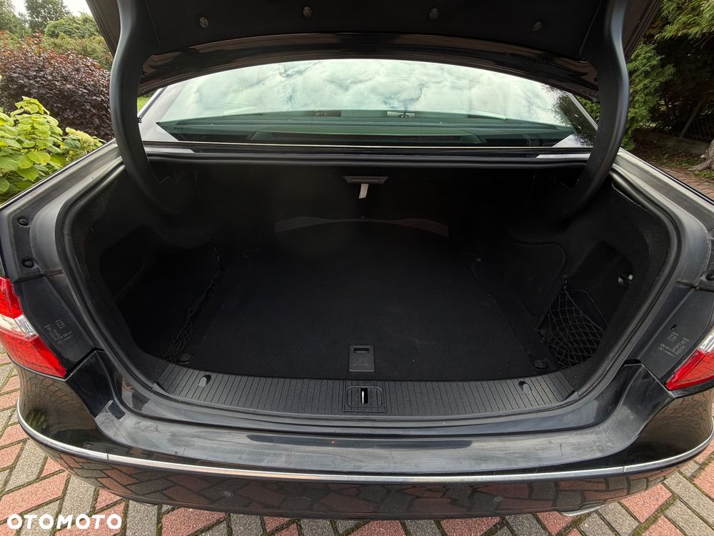 Mercedes-Benz Klasa E 220 CDI BlueEff Avantgarde - 17