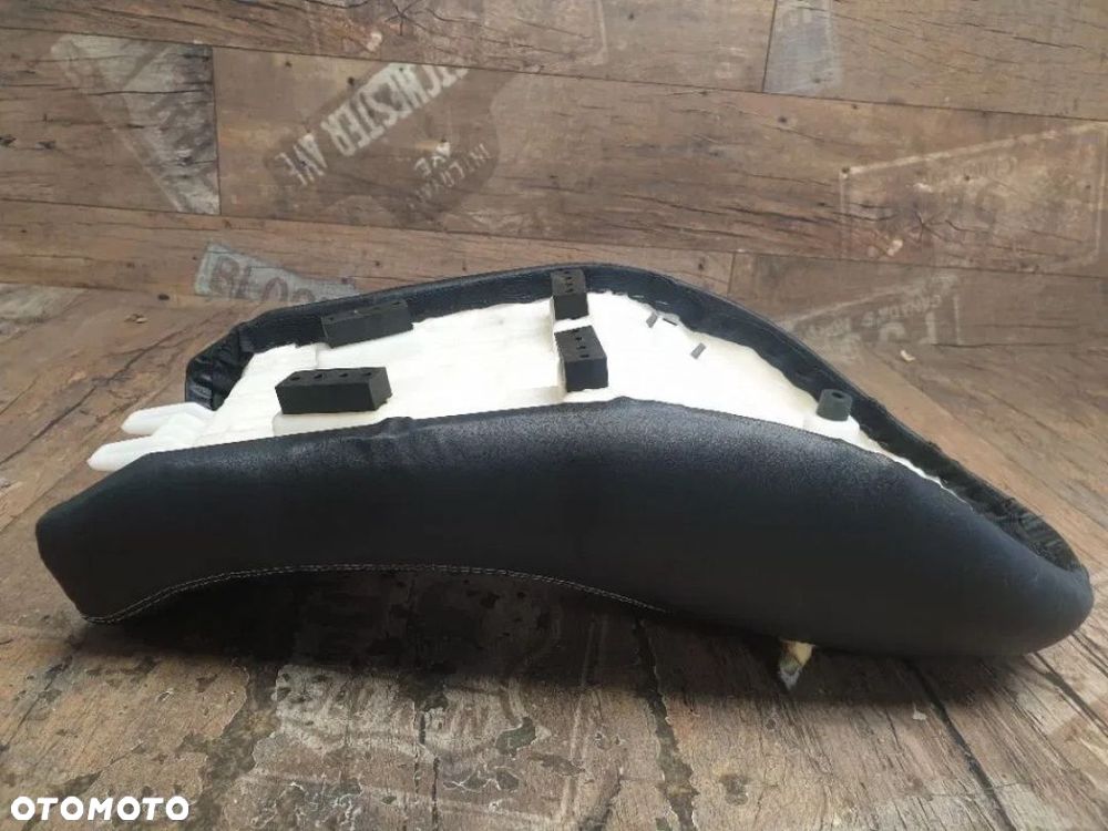 Siedzenie kierowcy solo Triumph Cafe Racer - 9