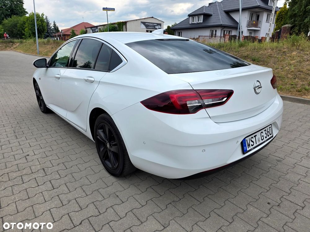 Opel Insignia - 3
