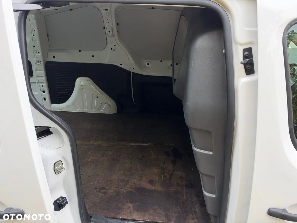 Citroën BERLINGO XL - 11