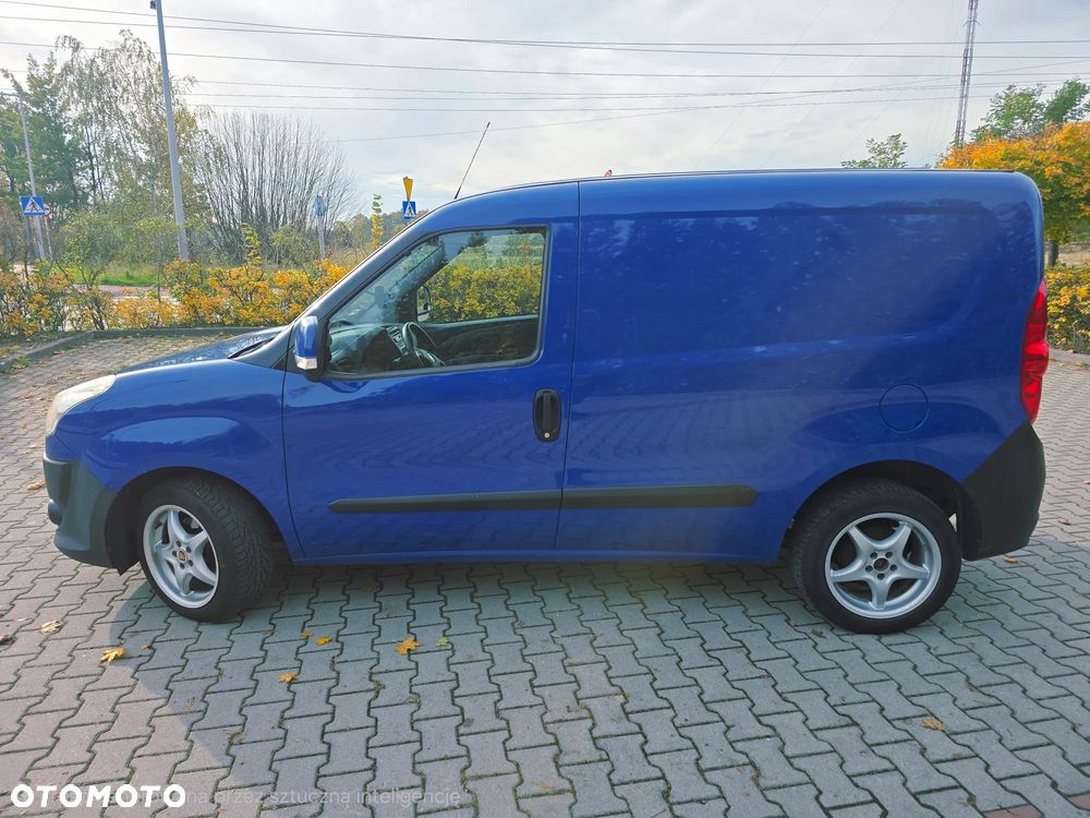 Fiat Doblo 2010 photo 3