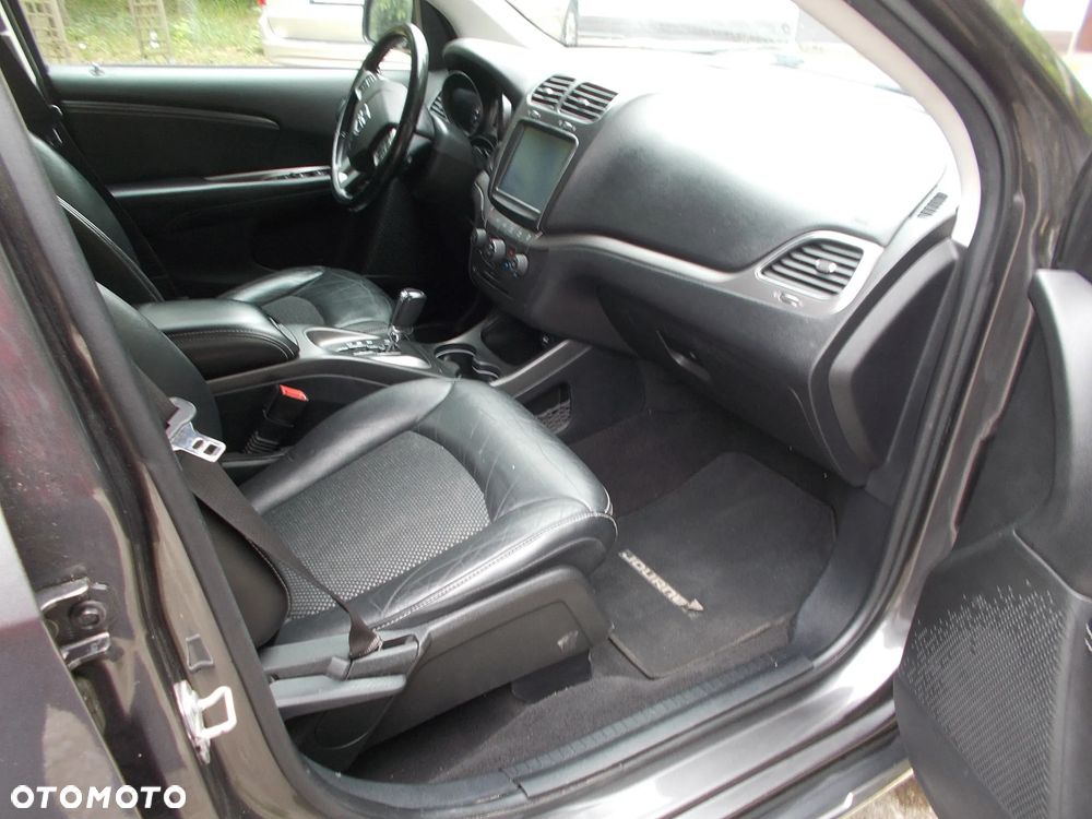 Dodge Journey - 15