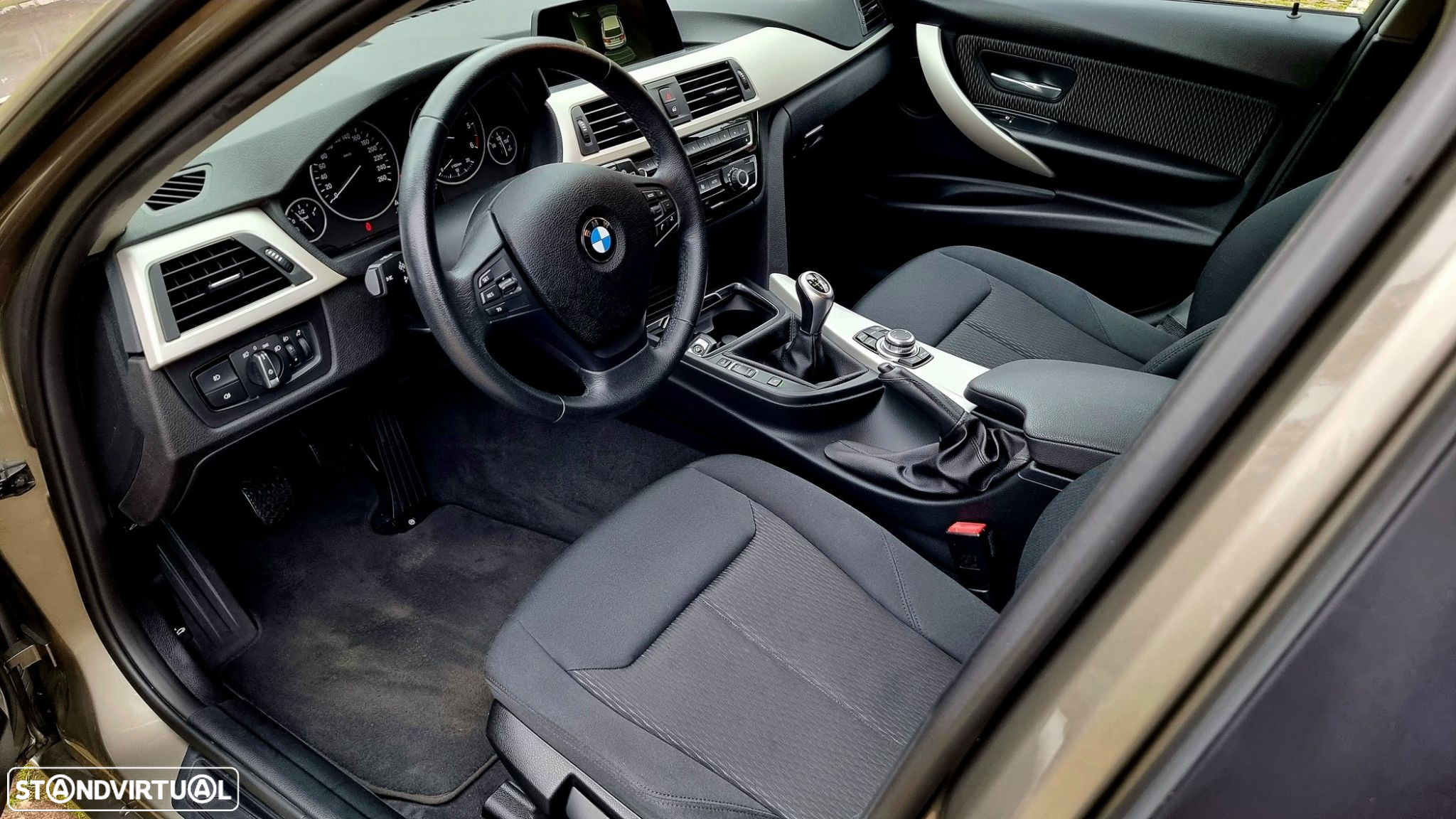 BMW 318 d Touring Advantage - 6