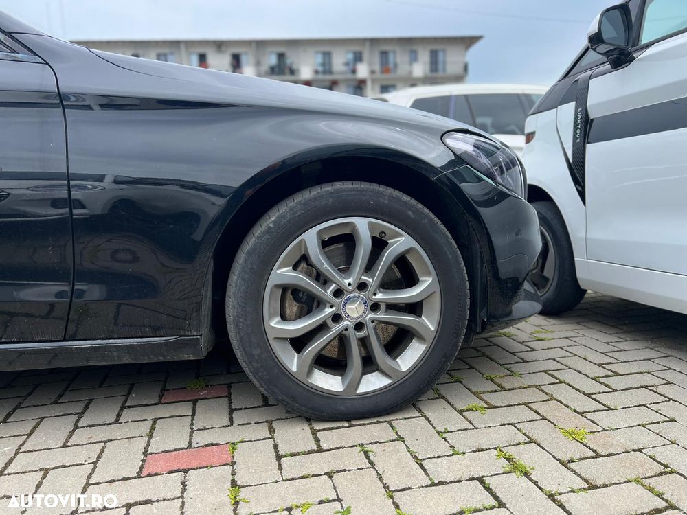 Mercedes-Benz C 250 d 4Matic 9G-TRONIC Avantgarde - 9