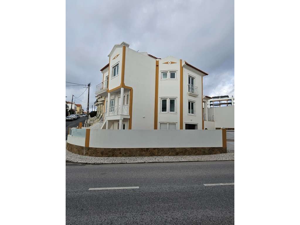 Moradia V3+1 - Ericeira - 323 m2 - Grande imagem: 3/33