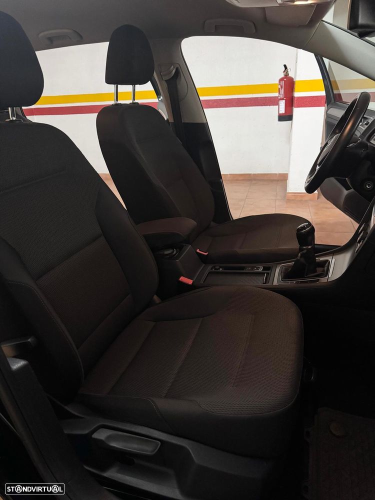 VW Golf Variant 1.6 TDi BlueMotion Trendline - 9