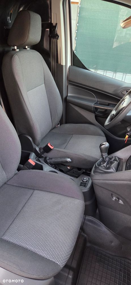 Ford Transit connect - 14