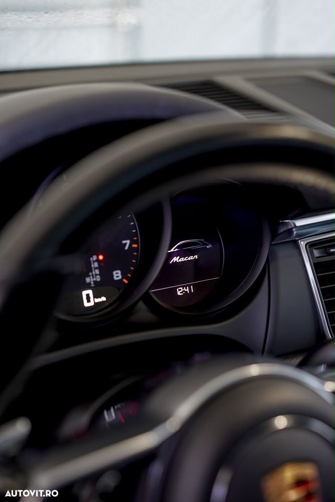 Porsche Macan - 20