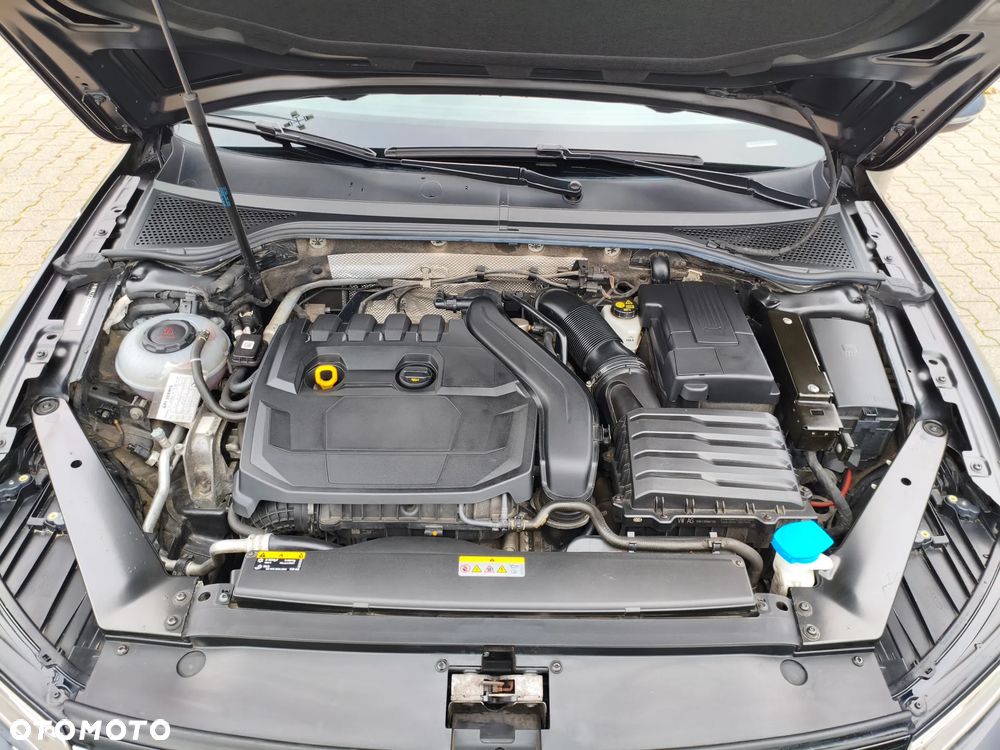Volkswagen Passat 1.5 TSI EVO Business - 19