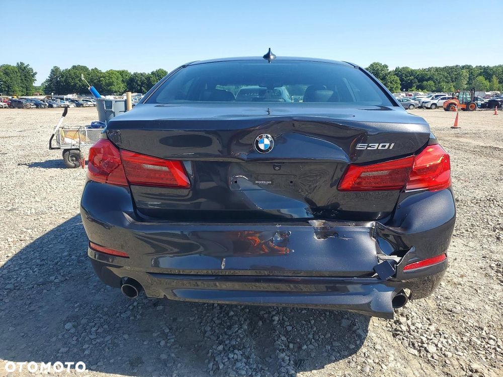BMW Seria 5 530i xDrive Luxury Line - 6