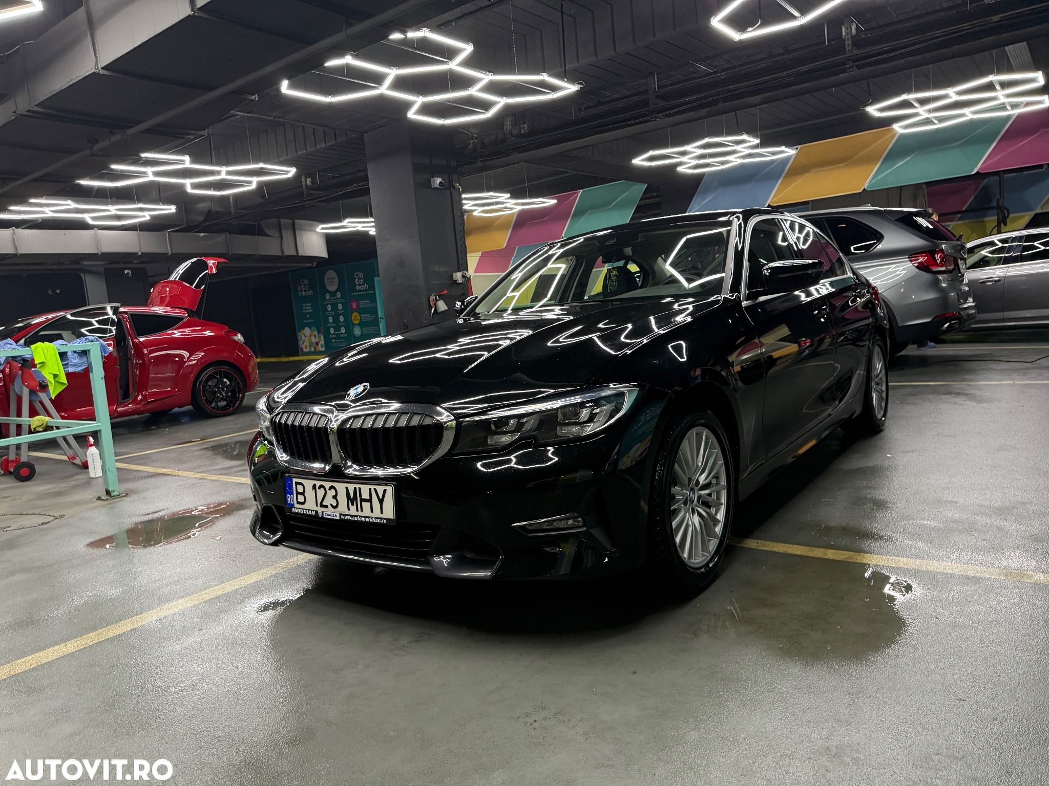 BMW Seria 3 318i Aut. Sport Line - 1