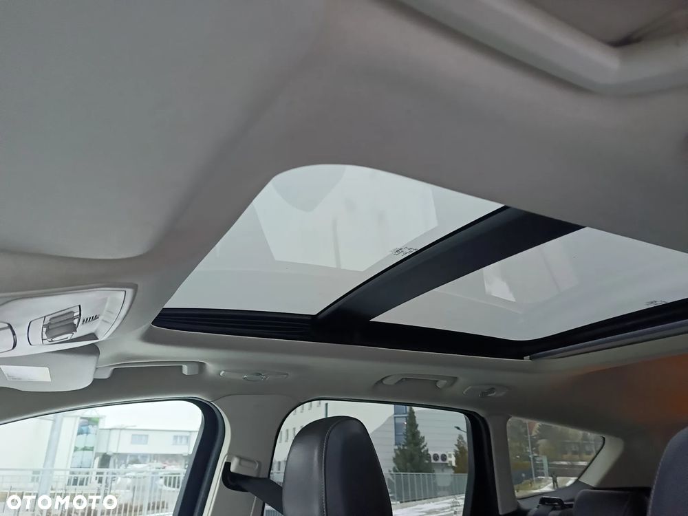 Ford Kuga 2.0 TDCi Individual MPS6 - 12