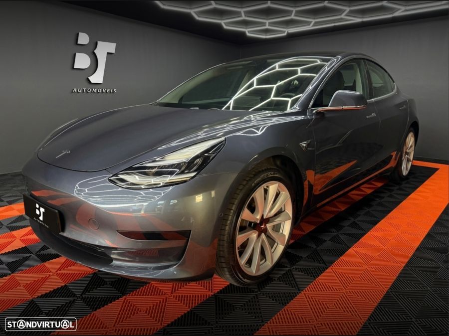 Tesla Model 3 Standard Range Plus RWD - 1