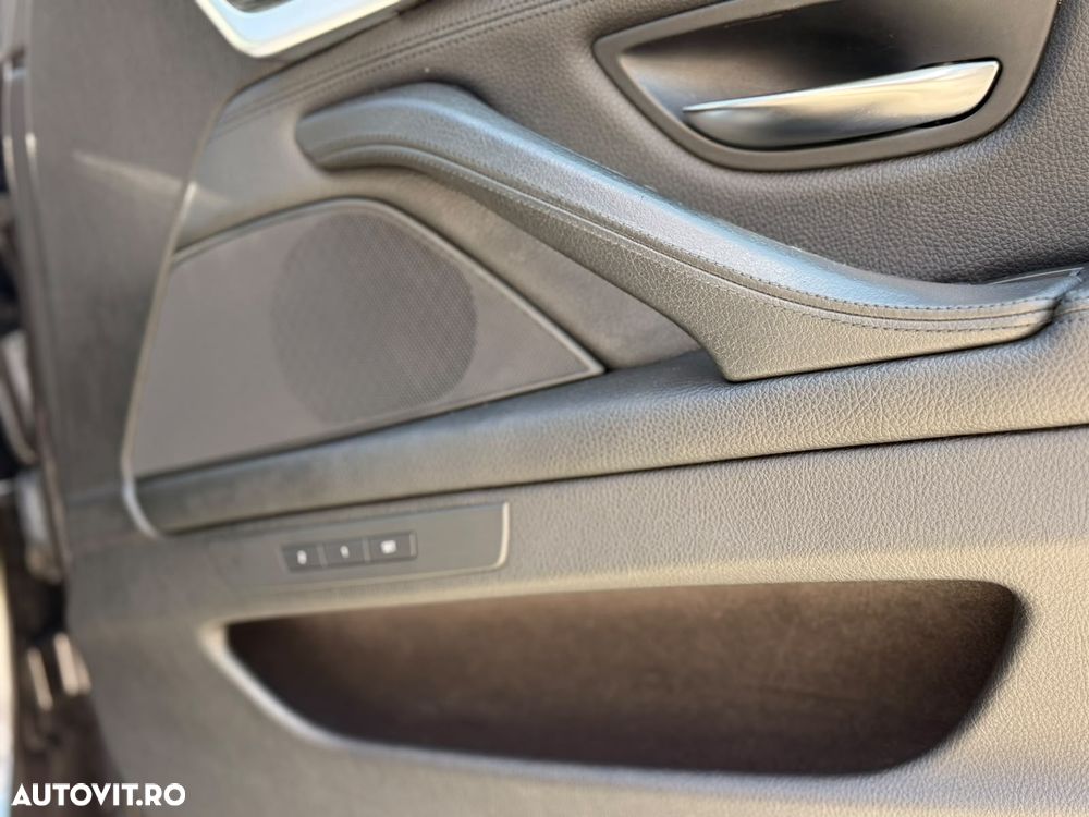 BMW Seria 5 530d Sport-Aut. Modern Line - 25