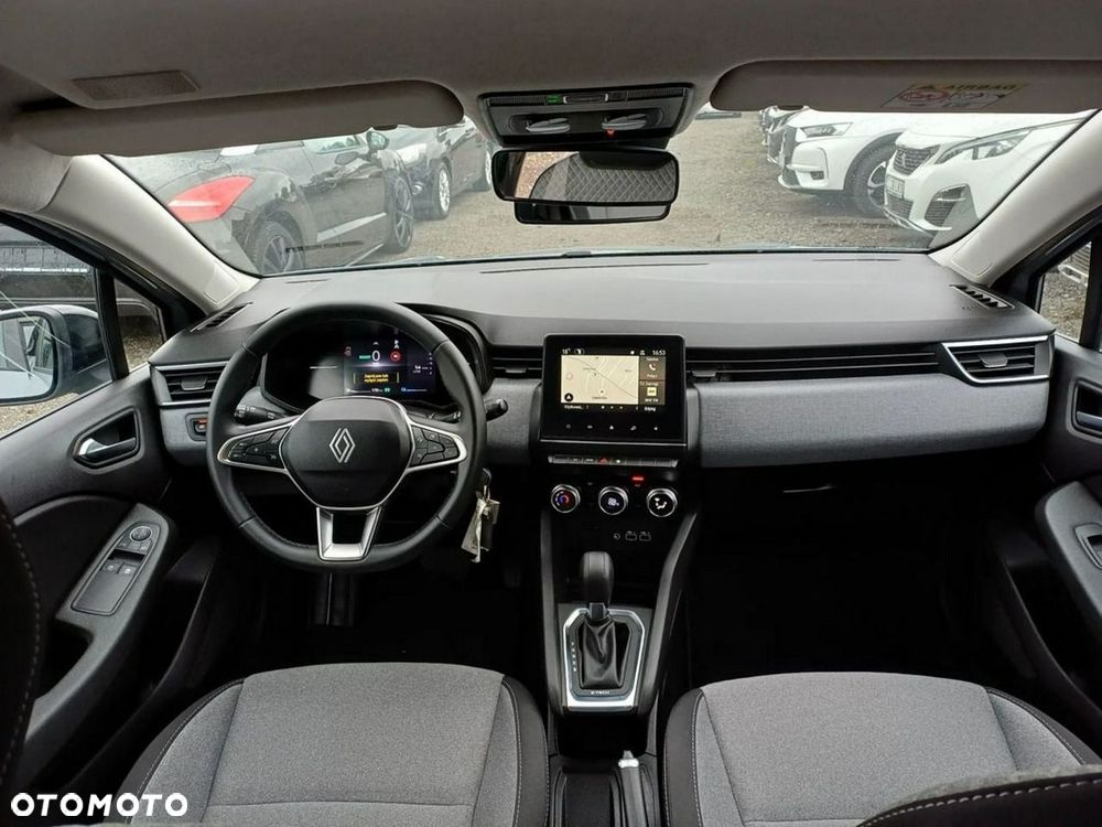 Renault Clio - 25