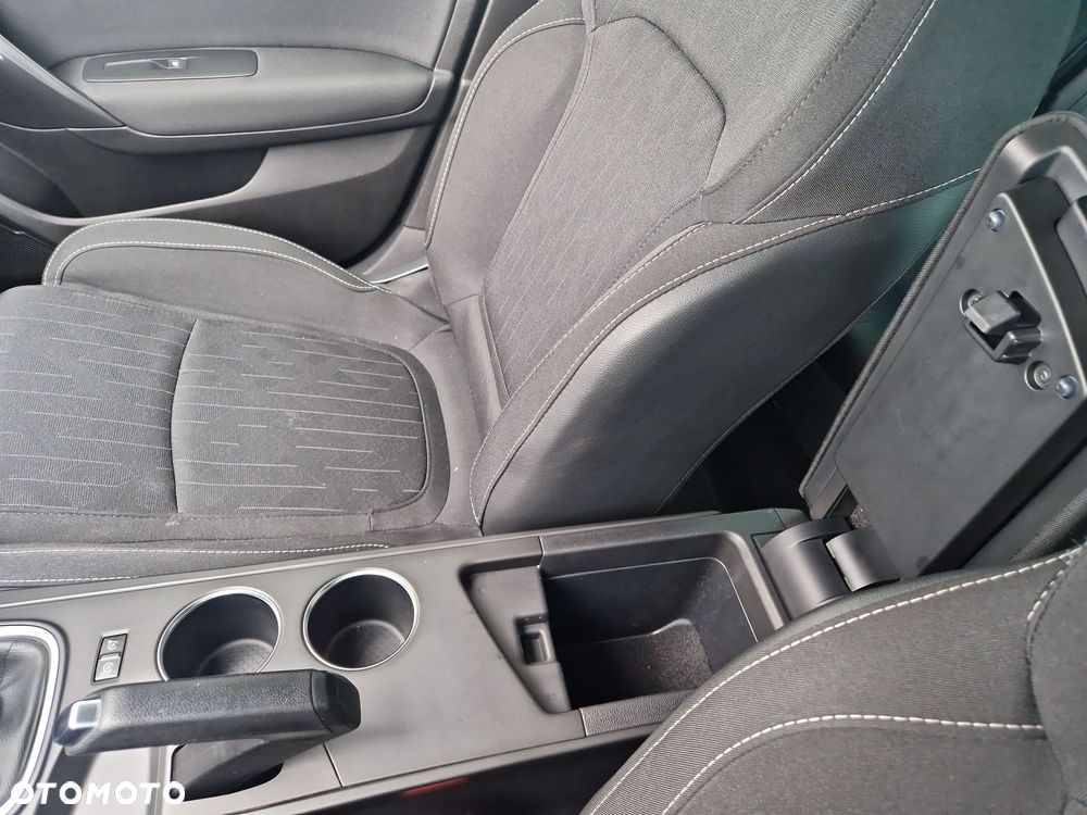 Renault Megane 1.5 Blue dCi Zen - 25