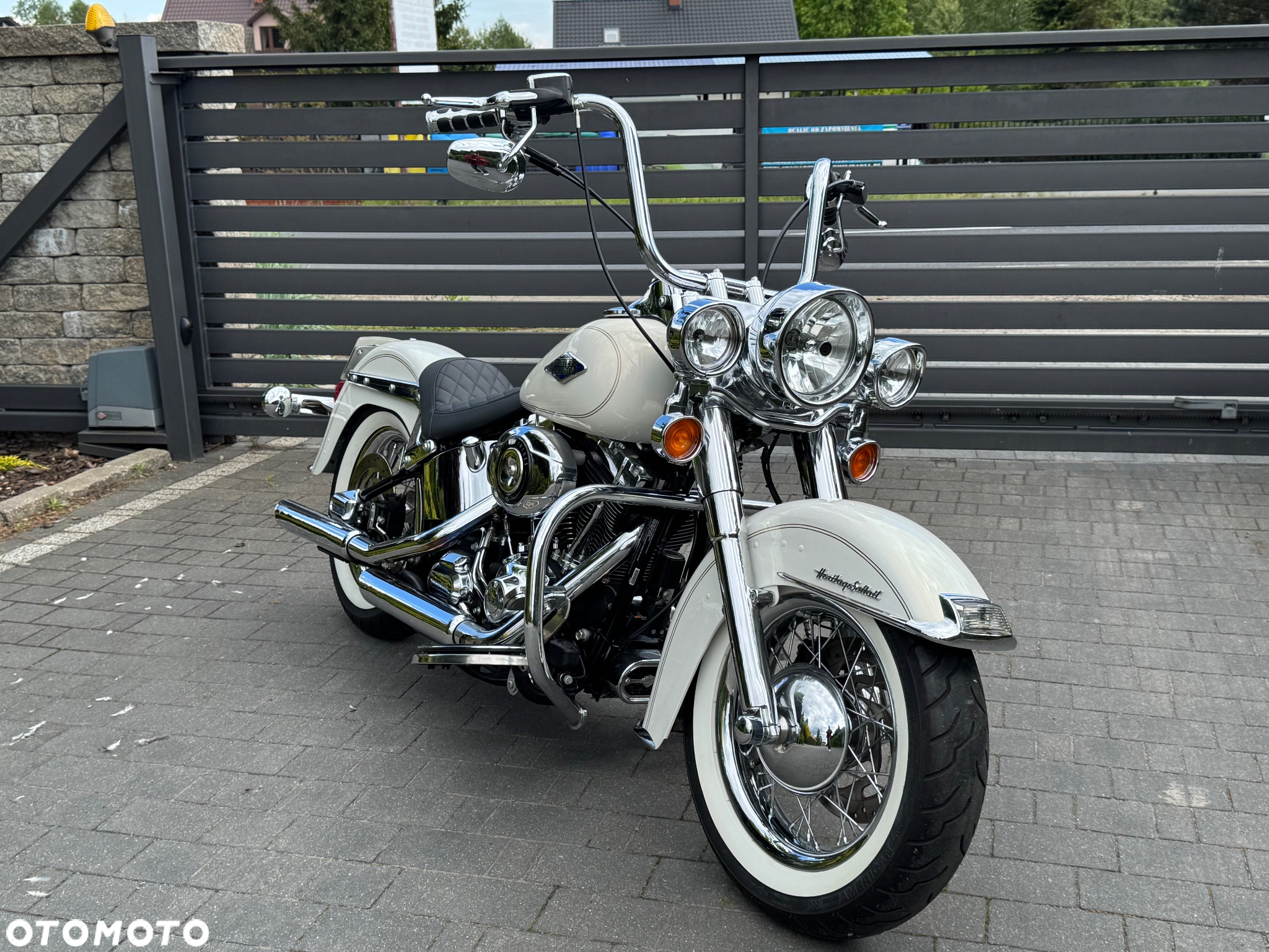 Harley-Davidson Softail Heritage Classic - 8