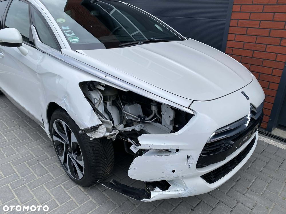 Citroën DS5 HDi 165 SportChic - 32