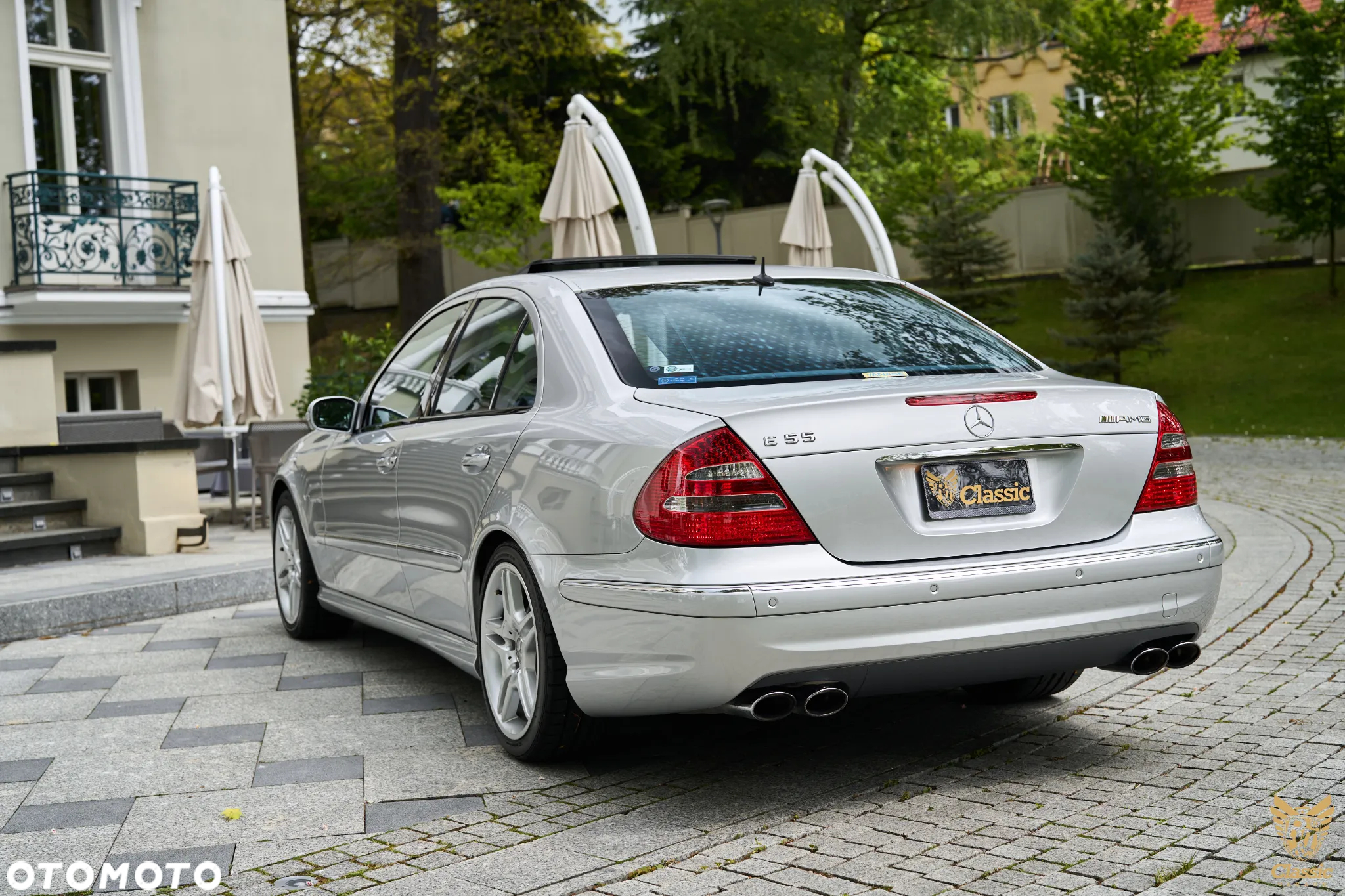 Mercedes-Benz Klasa E 55 AMG - 13