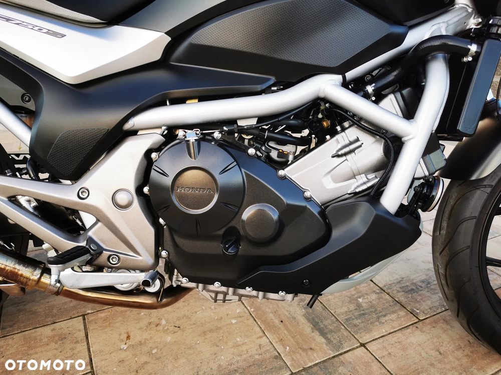 Honda NC - 22