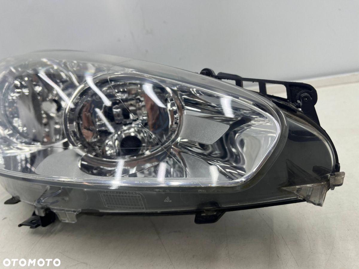 Lampa reflektor Peugeot 308 I T7 Lift 11-13r. Peugeot RCZ Lift PRAWA przednia zwykła H7 9674039780 - 3