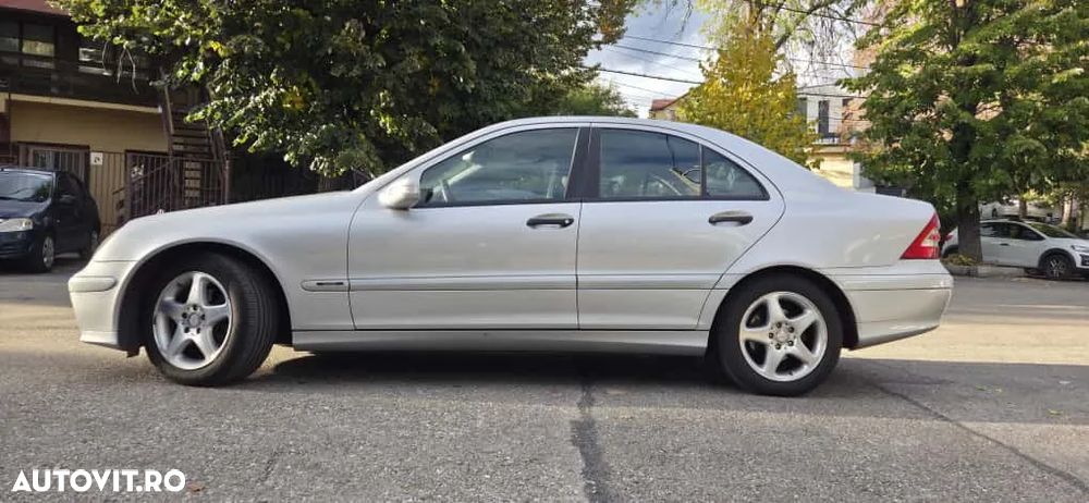 Mercedes-Benz C 200 CDI Classic - 17