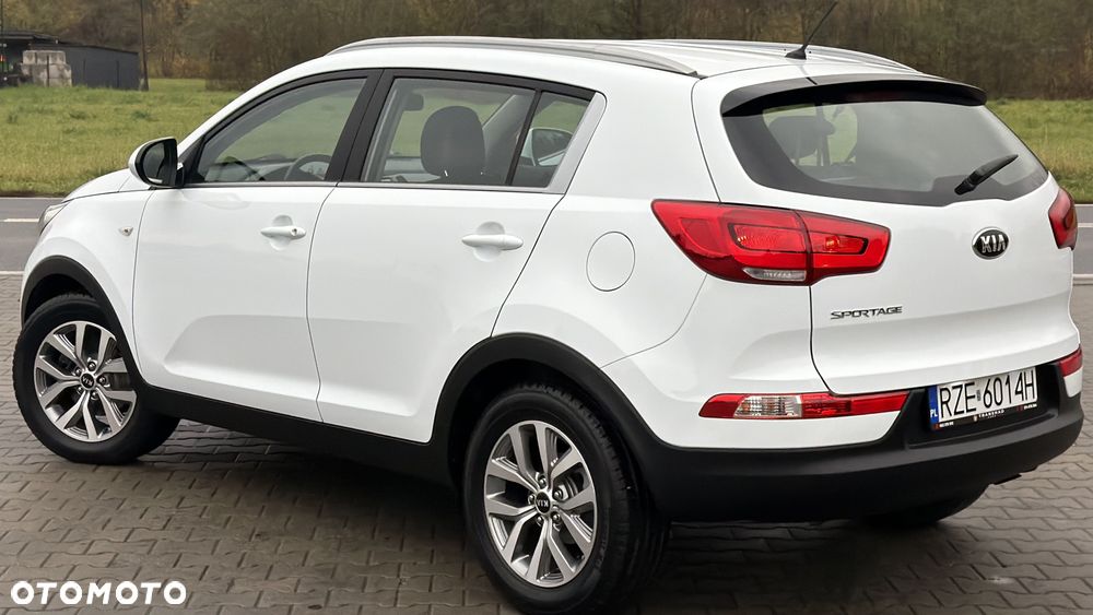 Kia Sportage 1.6 GDI L 2WD - 16