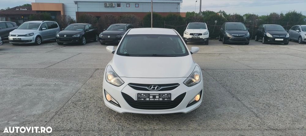 Hyundai i40 i40cw 1.7 CRDi blue Style - 17