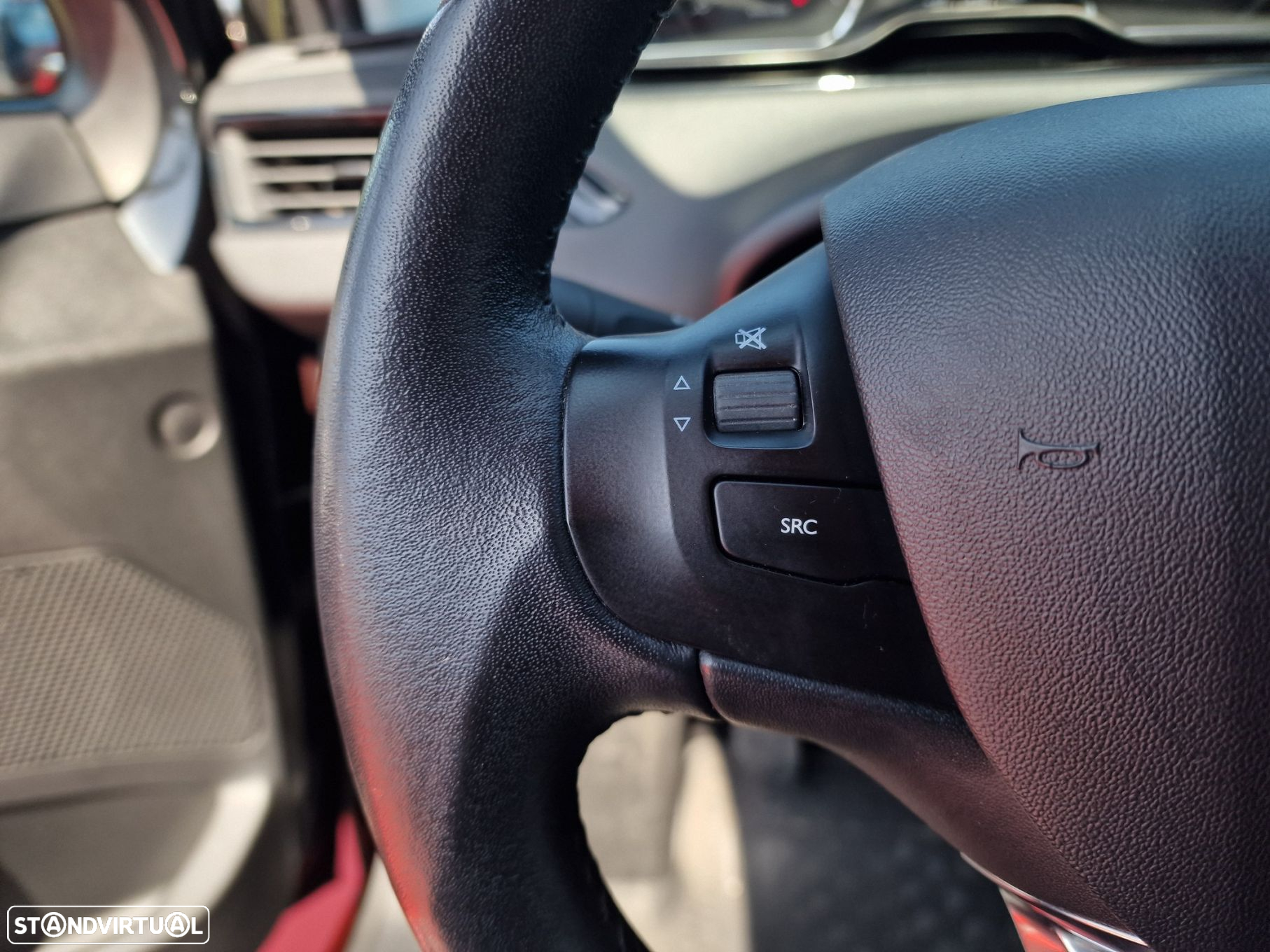 Peugeot 208 1.2 VTi Access - 15
