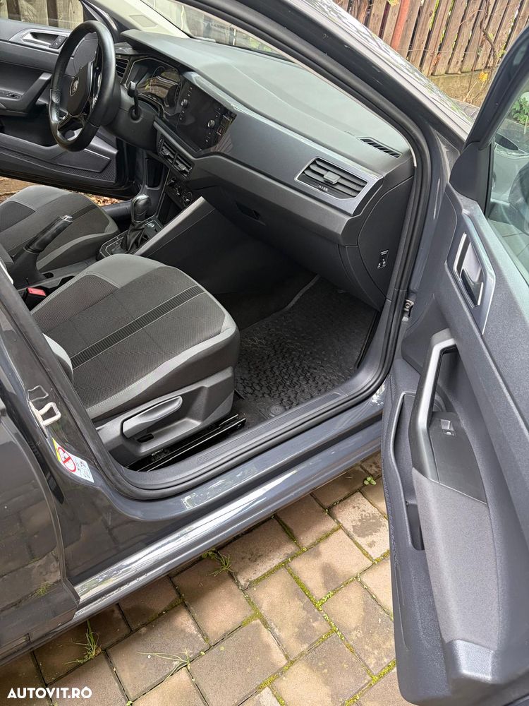 Volkswagen Polo 1.0 TSI DSG Highline - 33