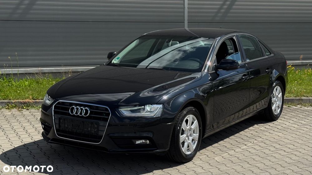 Audi A4 Limousine - 7