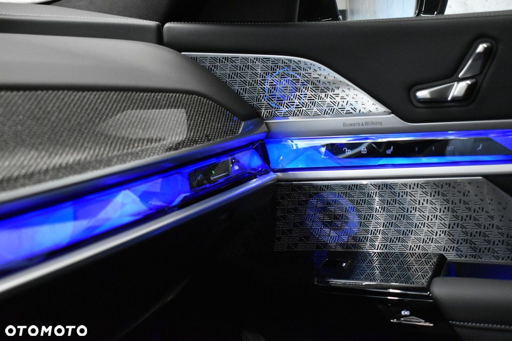 BMW Seria 7 - 25