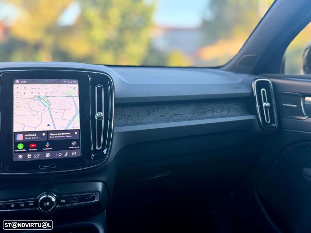 Volvo C40 Recharge 82 kWh Single M. Extended Range RWD Ultimate - 4