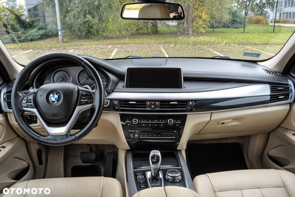 BMW X5 xDrive25d - 10