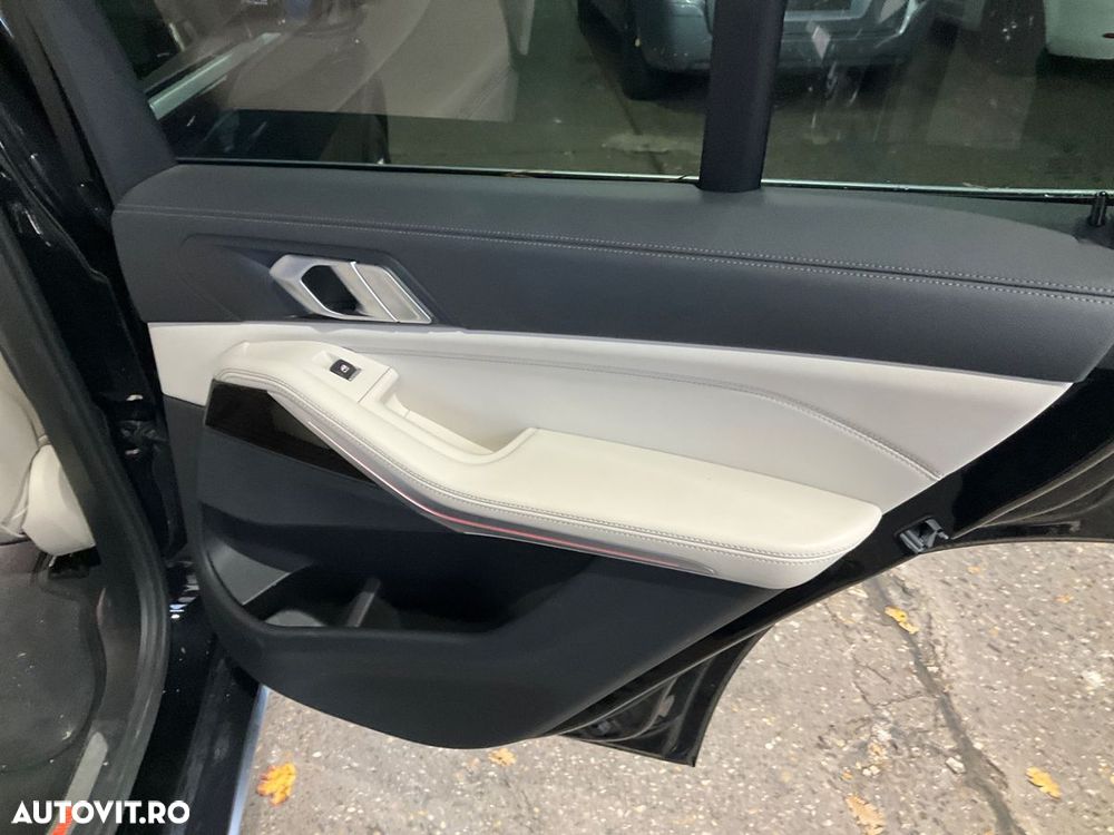 BMW X5 xDrive40i - 19