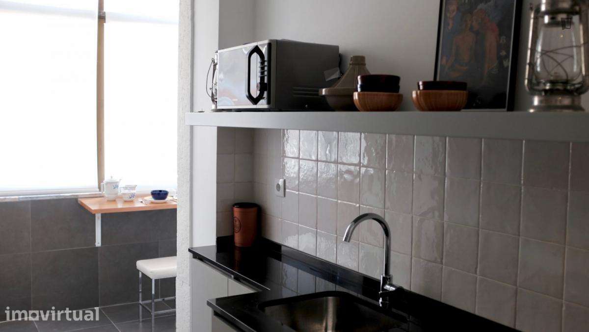 Quarto - localizado em Arroios Lisbon - Grande imagem: 5/13