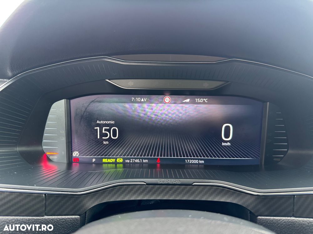 Skoda Superb - 16