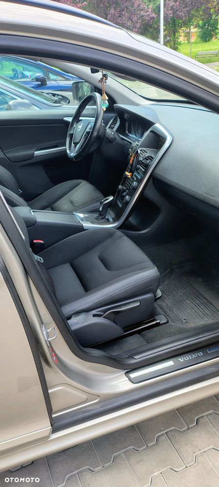 Volvo XC 60 - 9