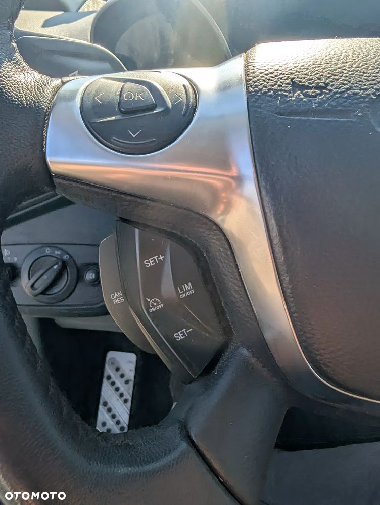 Ford Grand C-MAX 1.6 TDCi Edition - 16