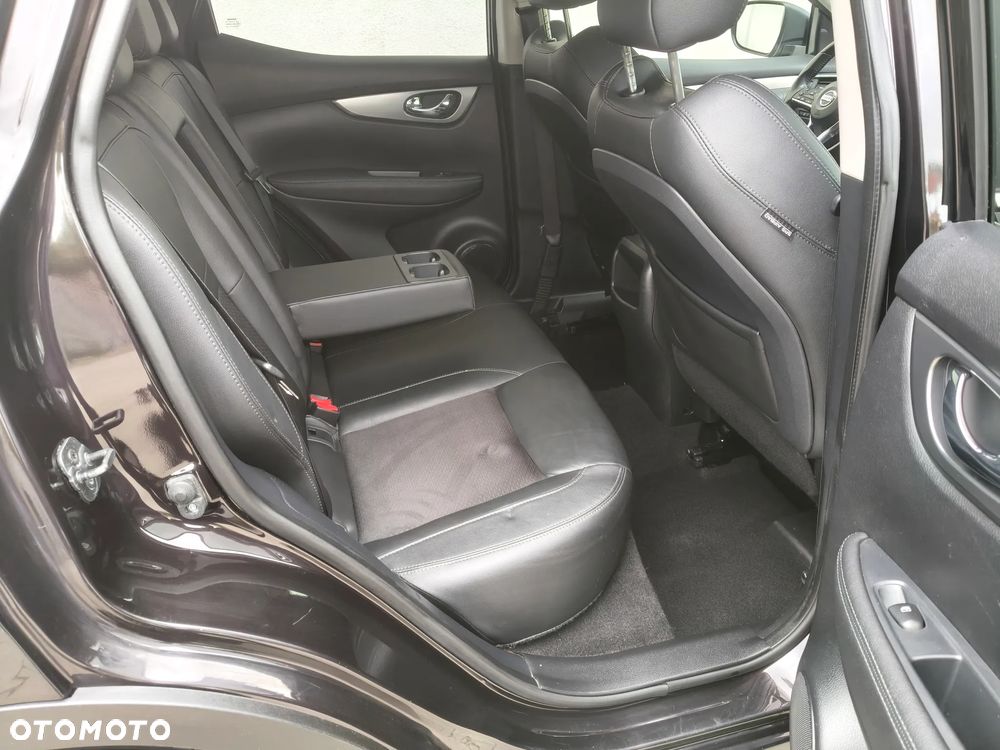 Nissan Qashqai 1.6 DIG-T Tekna - 8
