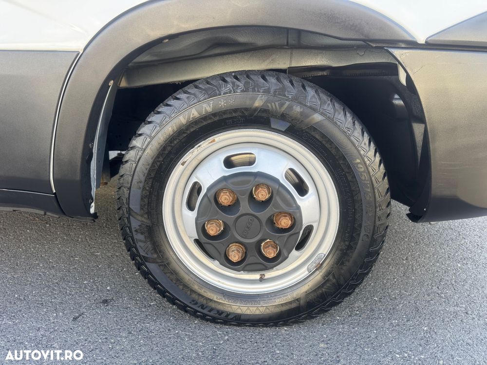 Iveco Daily 35C16 - 9