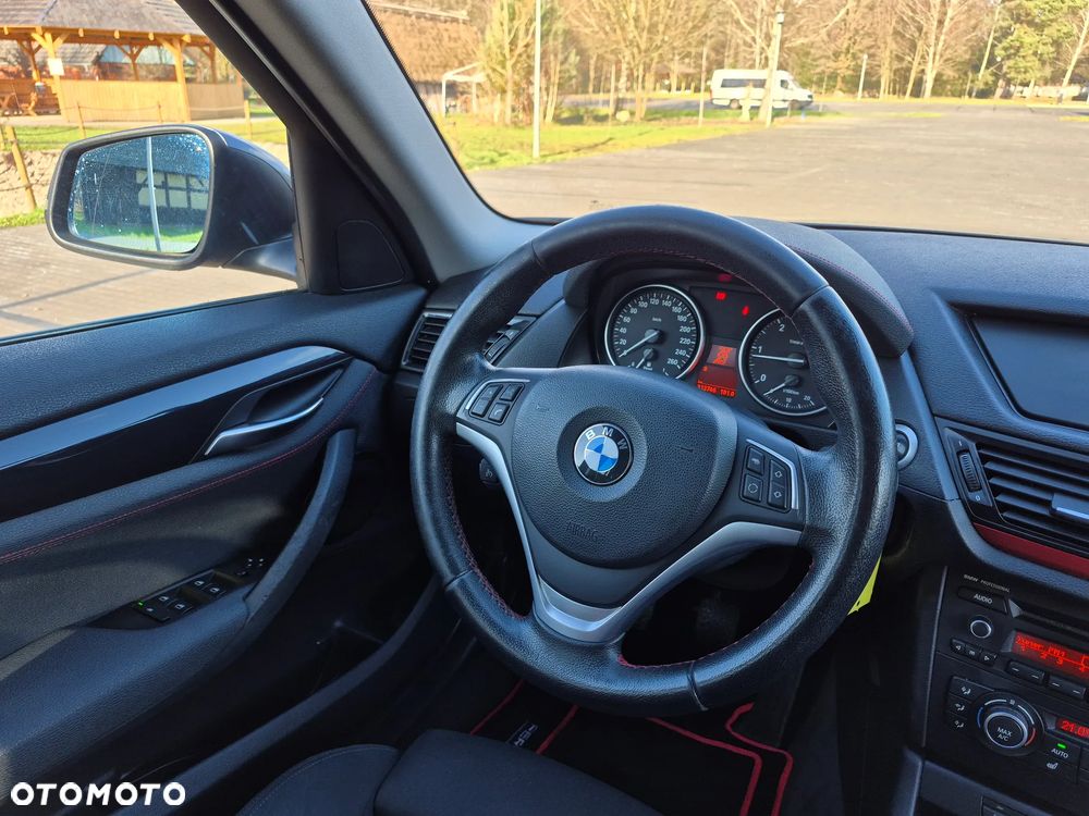 BMW X1 sDrive18d - 9