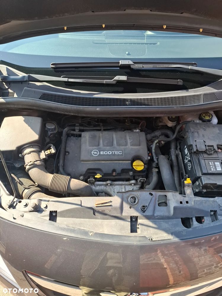 Opel Meriva 1.4 T Edition 150 - 8