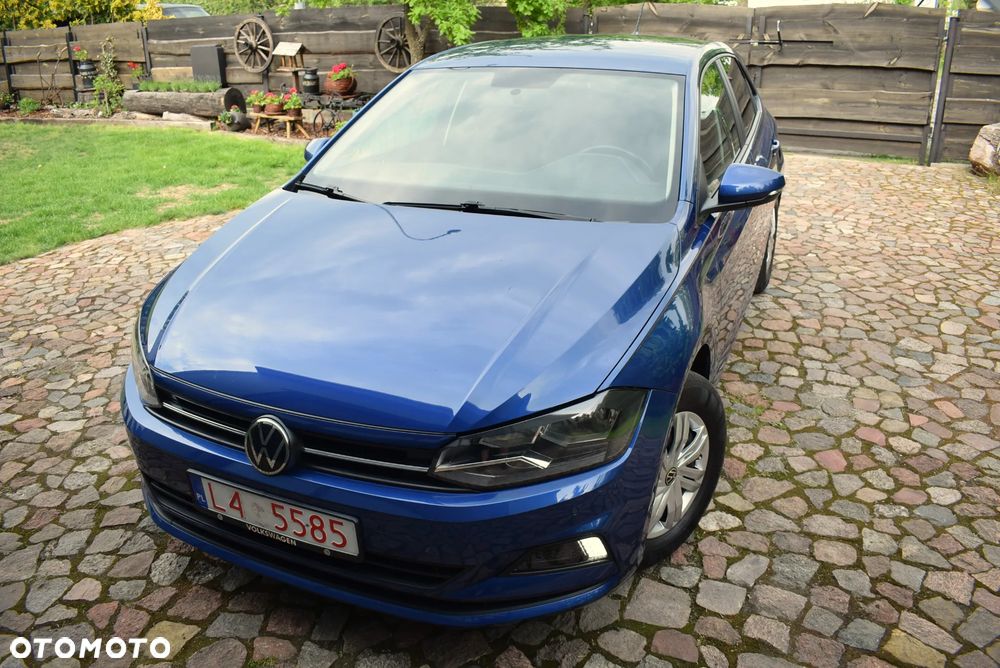 Volkswagen Polo - 2