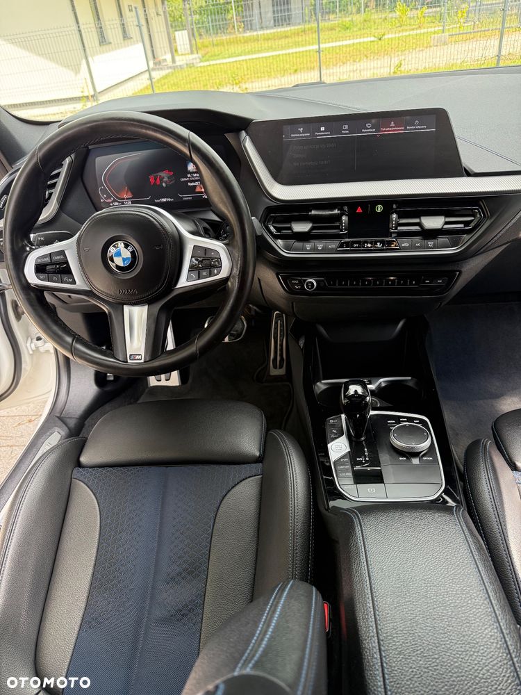 BMW Seria 1 118i M Sport - 24