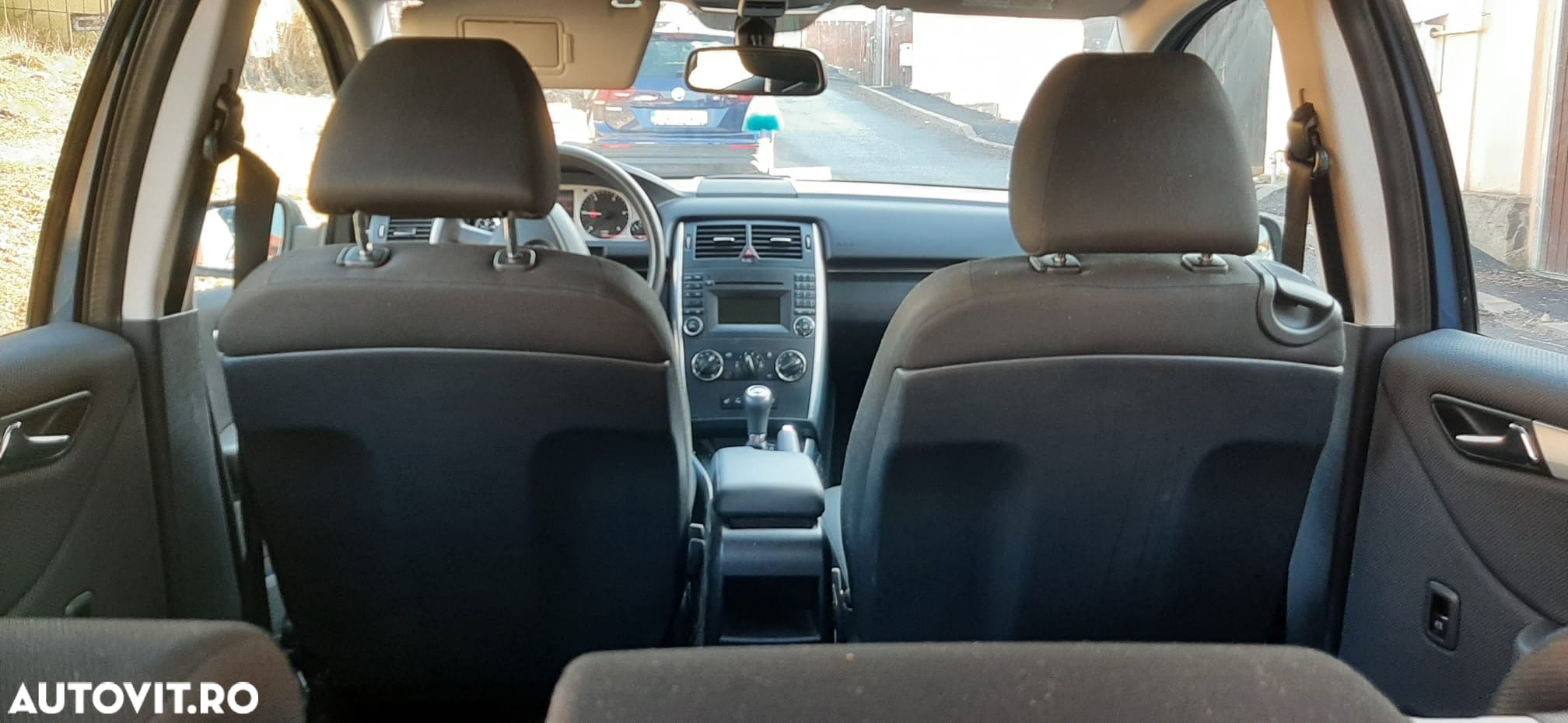 Mercedes-Benz B 180 CDI - 9