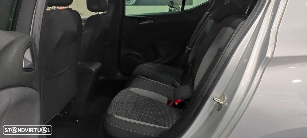 Opel Astra 1.2 Turbo - 19