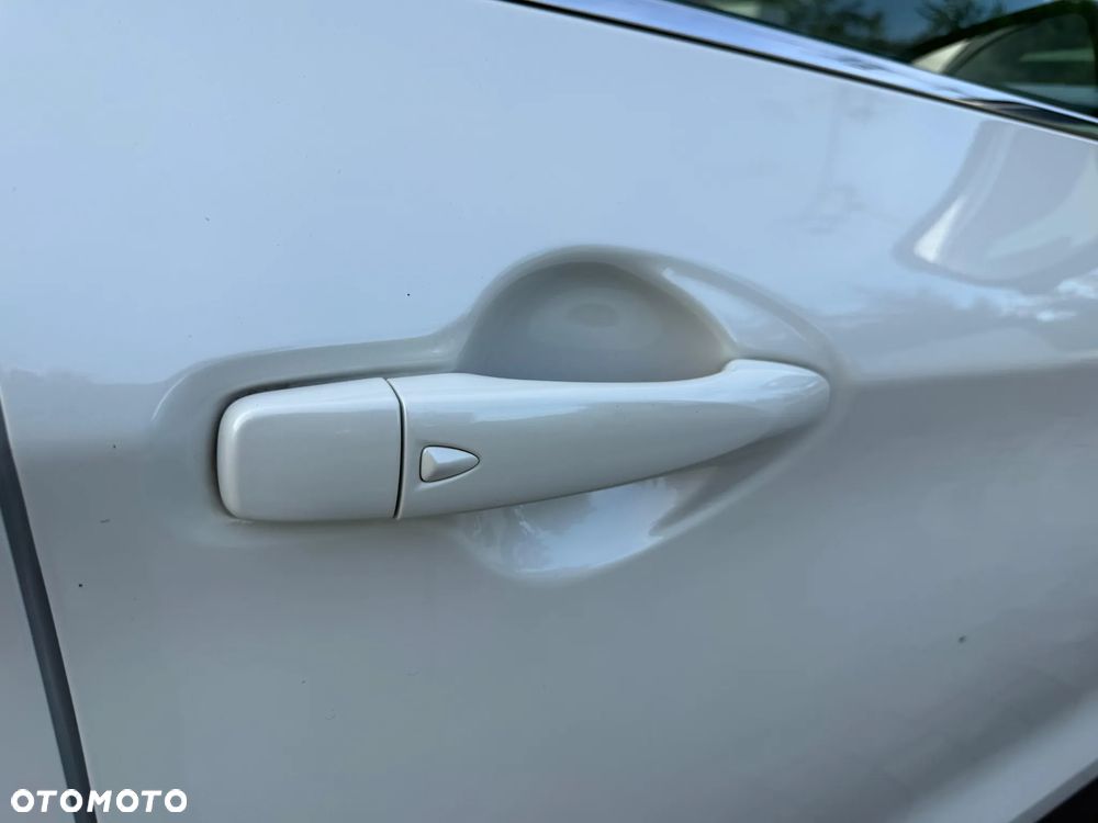 Nissan Qashqai - 9