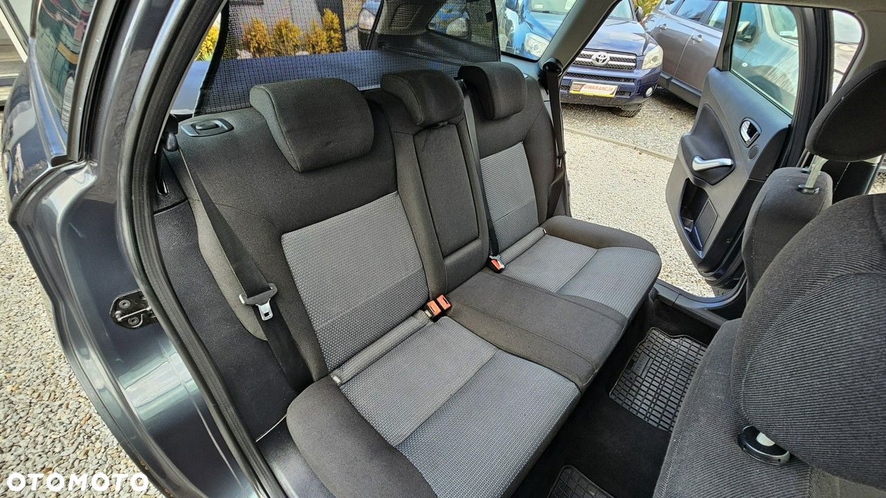 Ford Mondeo - 21